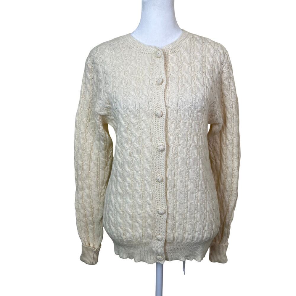 The Eagle’s Eye 80s Vtg 100% Wool Cream Cable Knit Cardigan Cottagecore Retro